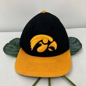 Top Of The World Black Iowa Hawkeye University Snap Back Flat Bill Youth Hat Cap